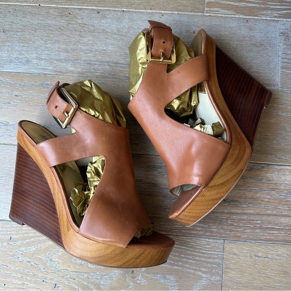 Michael Kors Josephine Wedge - Picture 4 of 8